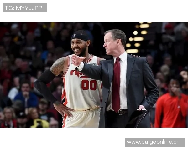 篮网队宣布签约后卫特里罗伯茨与前锋特雷斯科特共同增强阵容实力